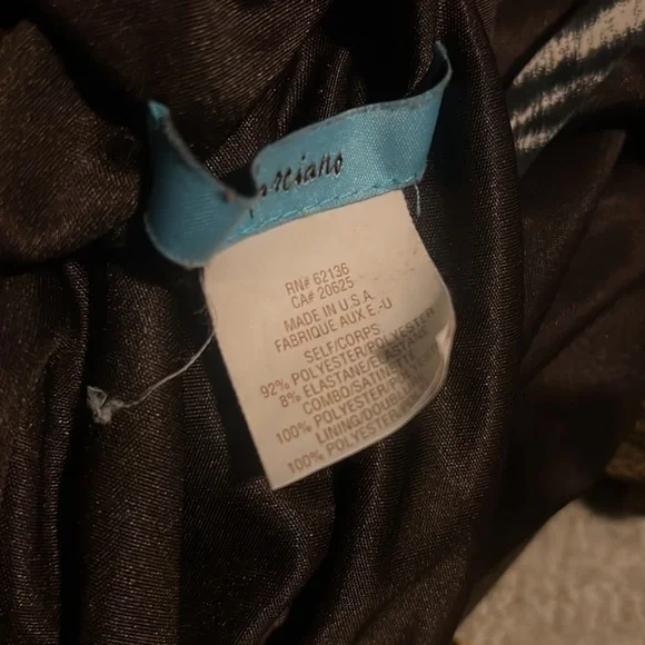 Guess by Marciano Animal Print Maxi - Picture 4 of 4